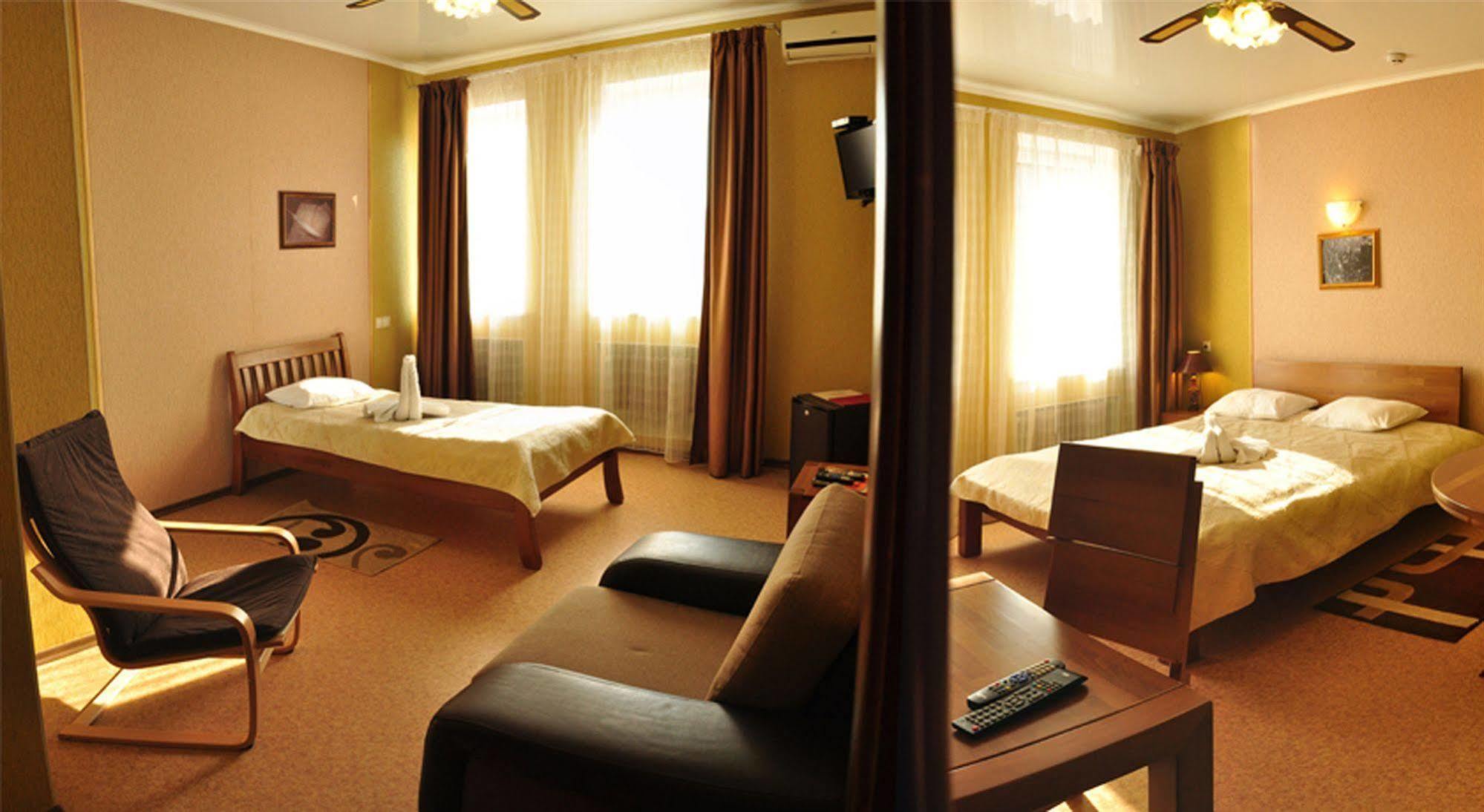 Hotel An-2 Kharkov Ngoại thất bức ảnh